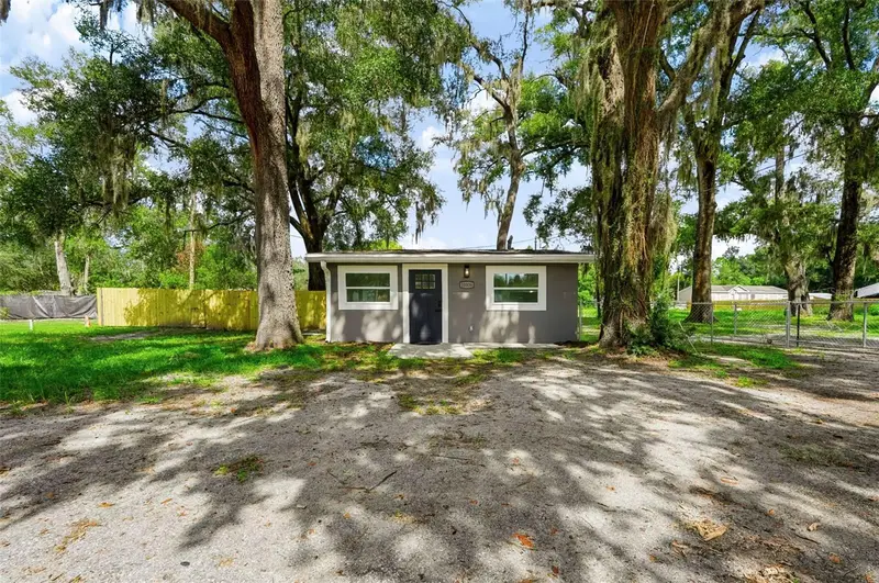 10336 Main St, FL