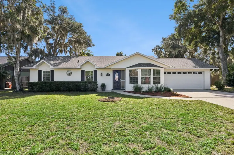Fruitland Park listing