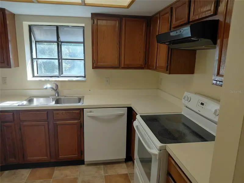 912 Hammock Pine Blvd #912, FL