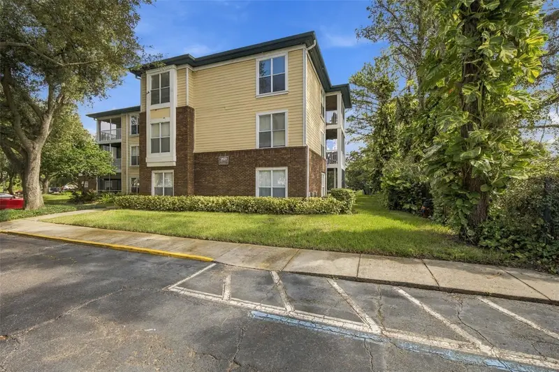 10020 Strafford Oak Ct #914, FL