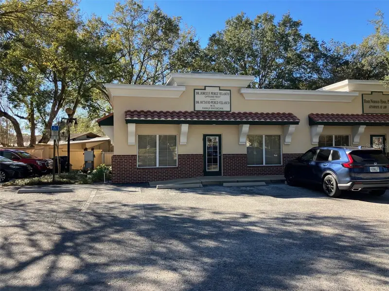 1308 W Fletcher Ave, FL