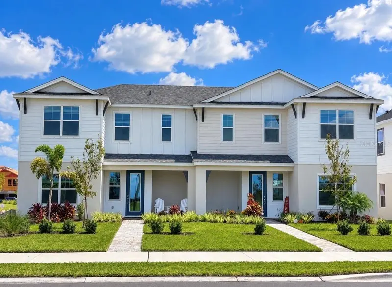 10717 Wading River Ave, FL