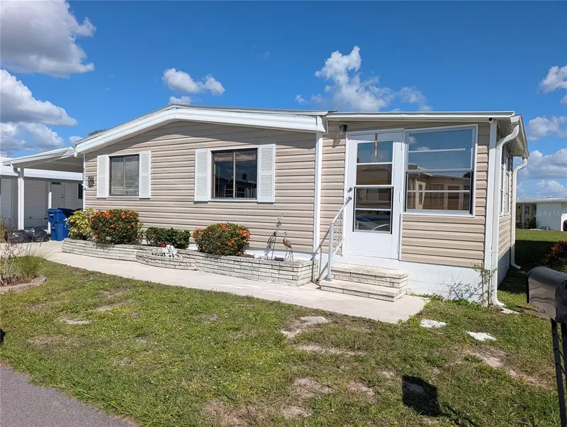 833 Cervina Dr S, FL
