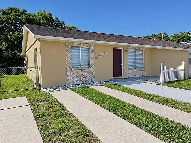 8080 Parrot Dr, FL