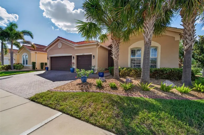 16301 Garnet Glen Pl, FL