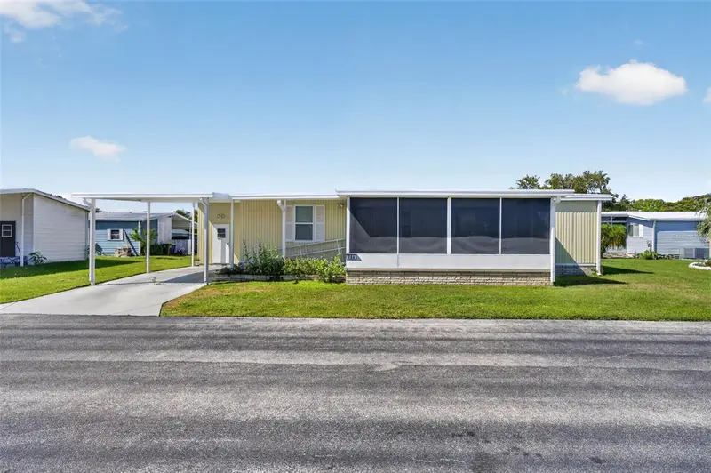 2055 S Floral Ave #284, FL