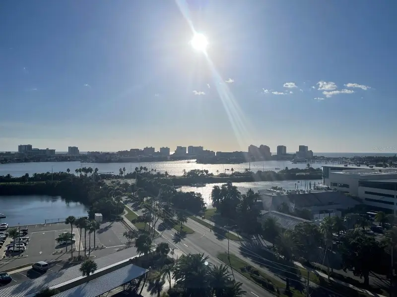 51 Island Way #1109, FL