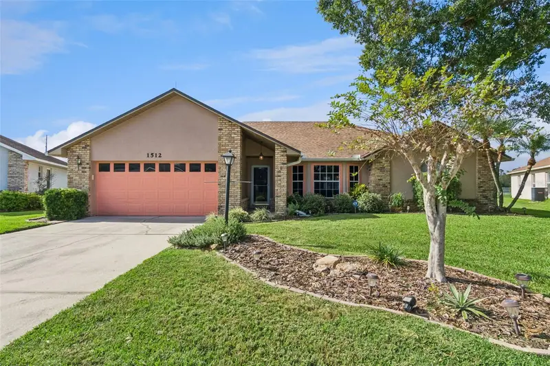 1512 Reade Cir, FL