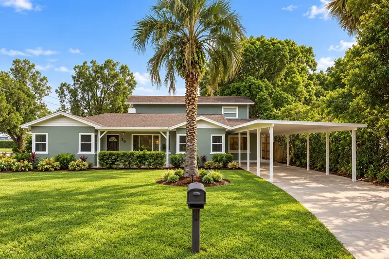 26 Backspin Ln, FL