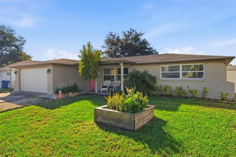 6703 Ranchwood Loop, FL