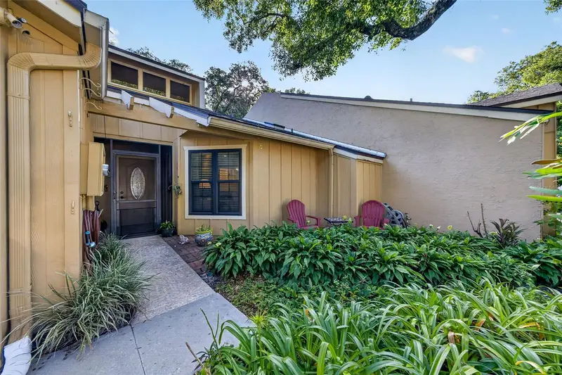 2312 Sierra Ln #2312, FL
