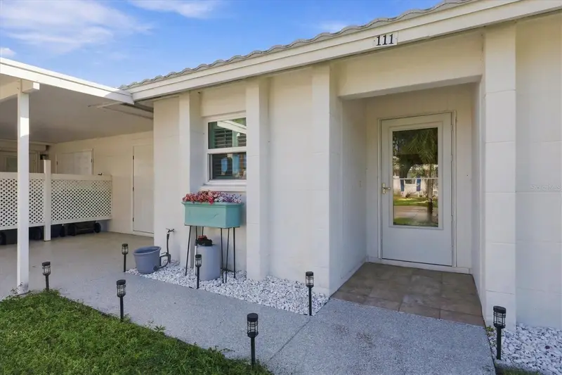 111 Clipper Way #111, FL