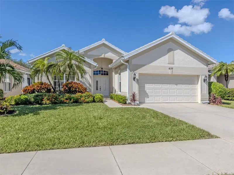 637 Misty Pine Dr, FL