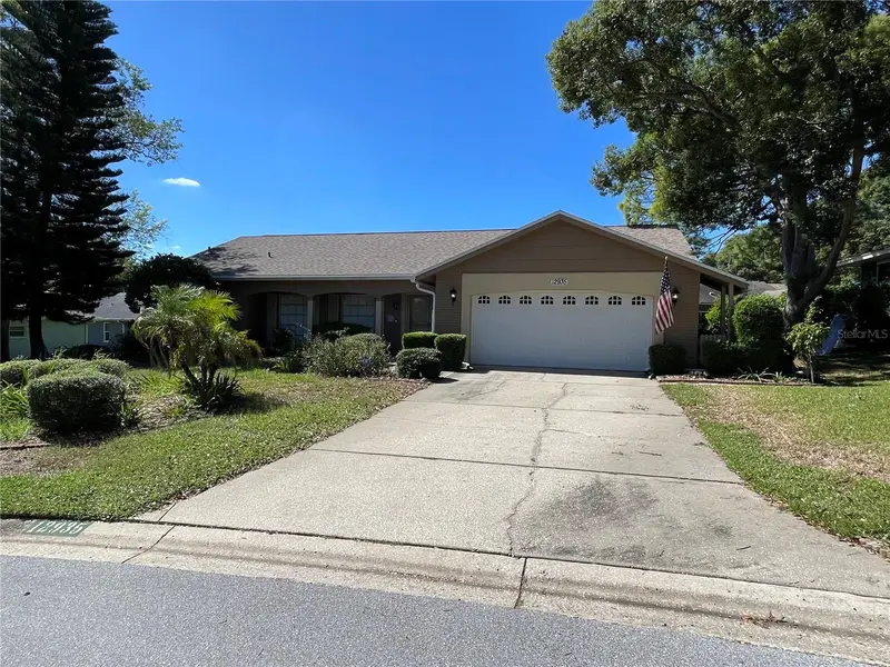 12935 Pebble Beach Cir, FL