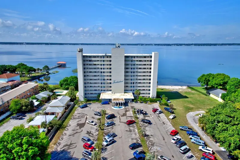 2131 Lakeview Dr #500, FL