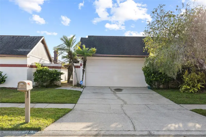 10842 Venice Cir, FL