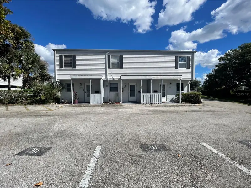 6073 Amberly Ter #T13, FL
