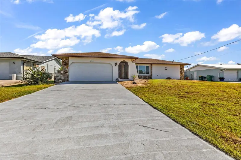 311 W Tarpon Blvd Nw, FL
