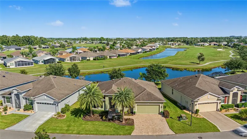 29145 Grass Bunker Dr, FL