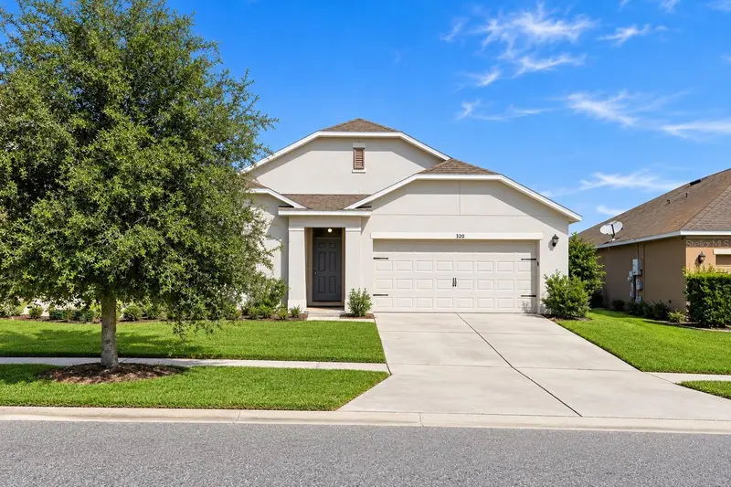 320 Aberdeen Dr, FL