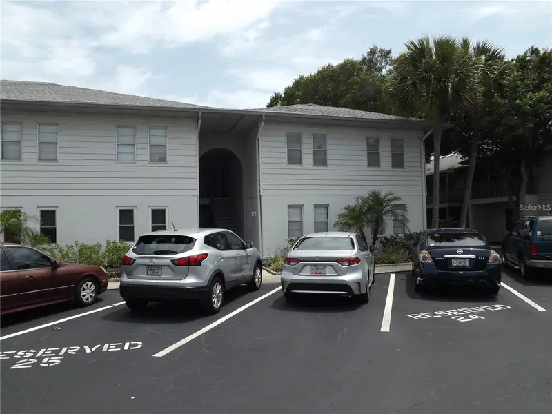 10800 Us Highway 19 N #110, FL
