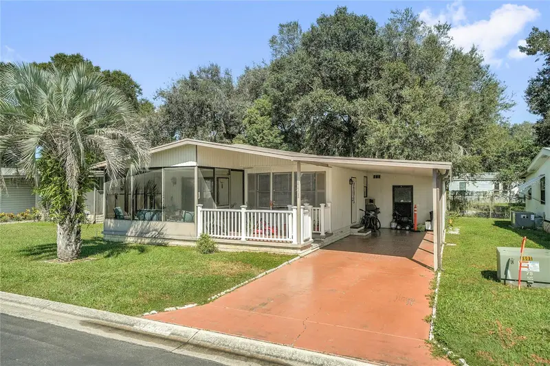 34405 Countryside Dr, FL