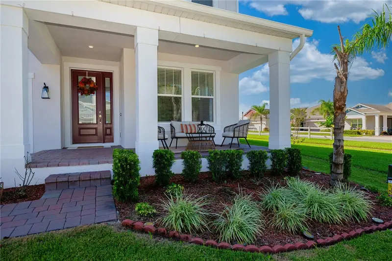 2010 Boss Hewett St, FL