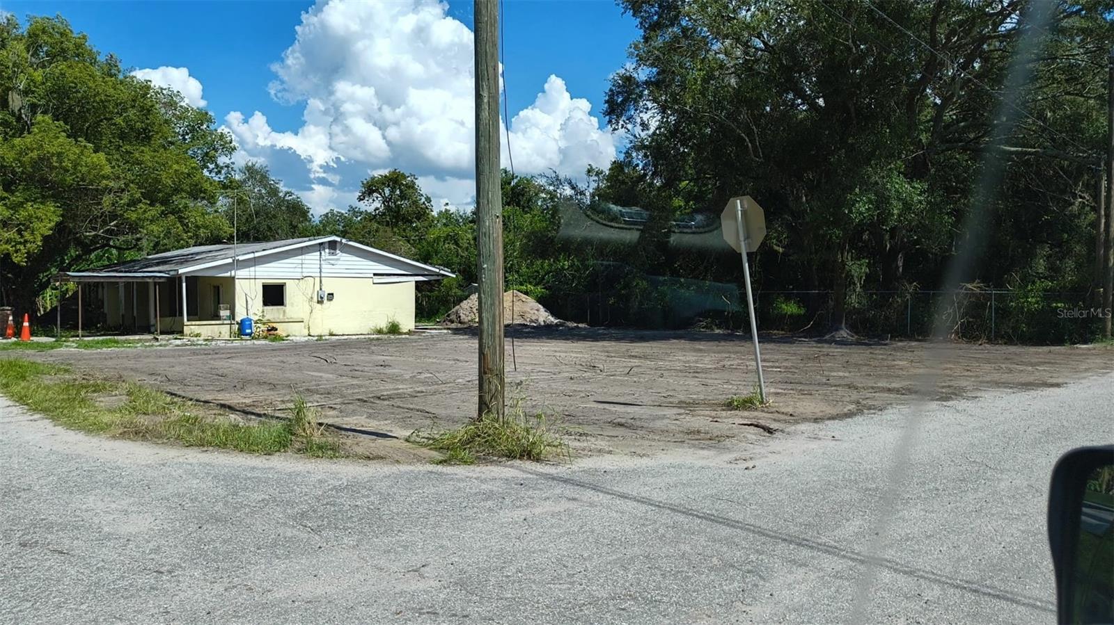 131 E Bay Blvd S, FL