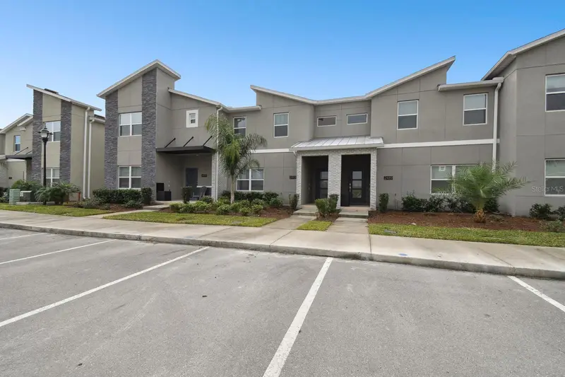 2493 Reading Trl, FL