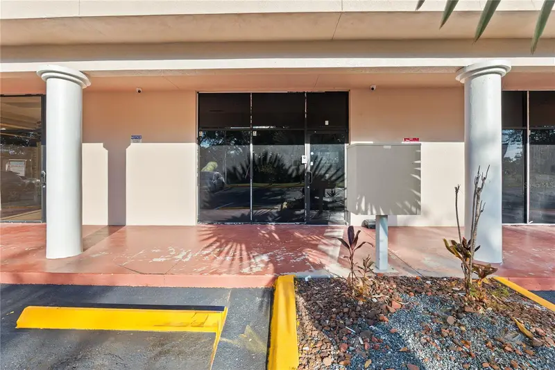 25010 Us Highway 27 #6, FL