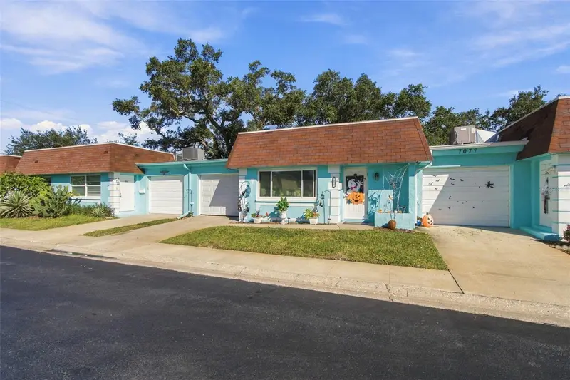 7079 Lafayette N, FL