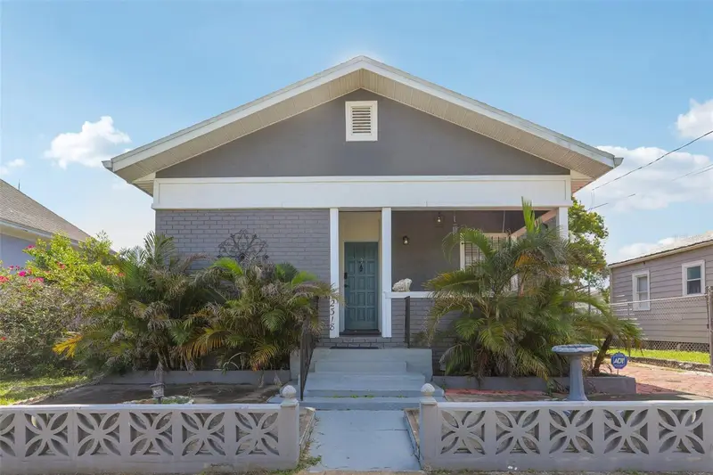 2318 W Cordelia St, FL