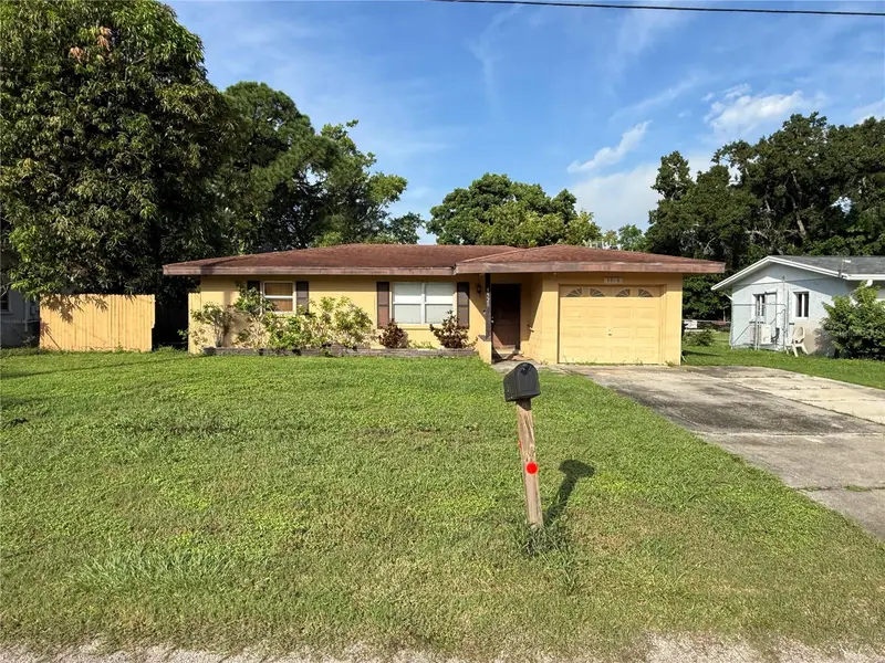 5528 20th St W, FL