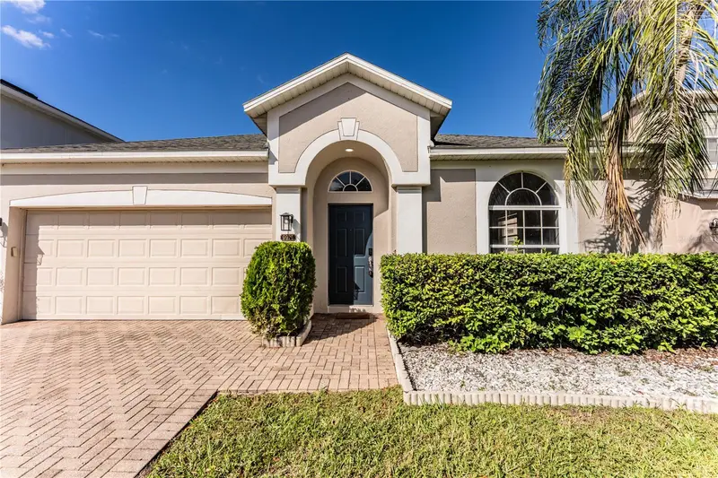 9975 Shadow Creek Dr, FL