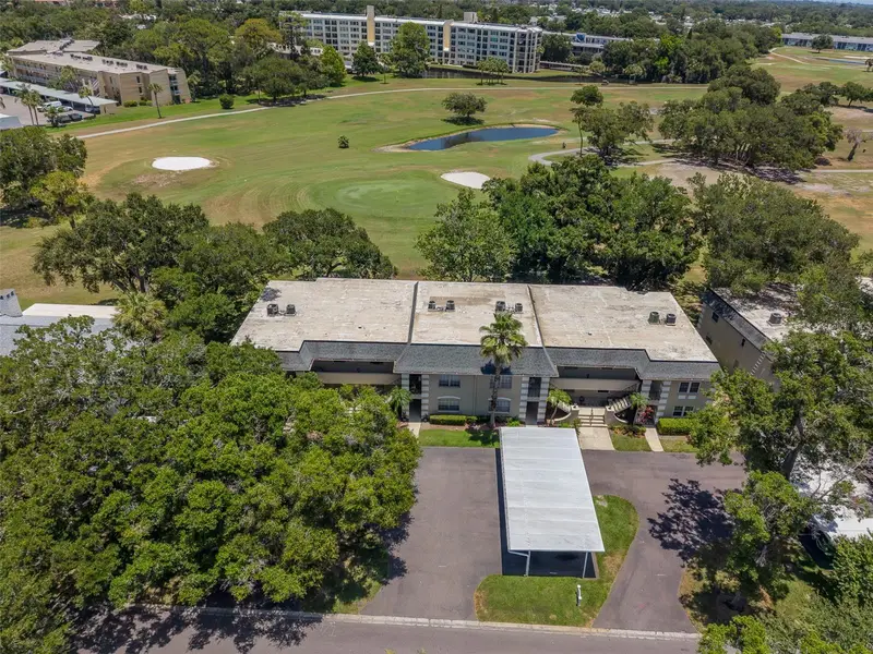 73 Country Club Dr, FL