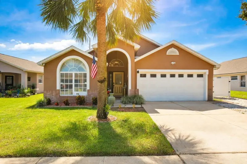 8067 Roaring Creek Ct, FL