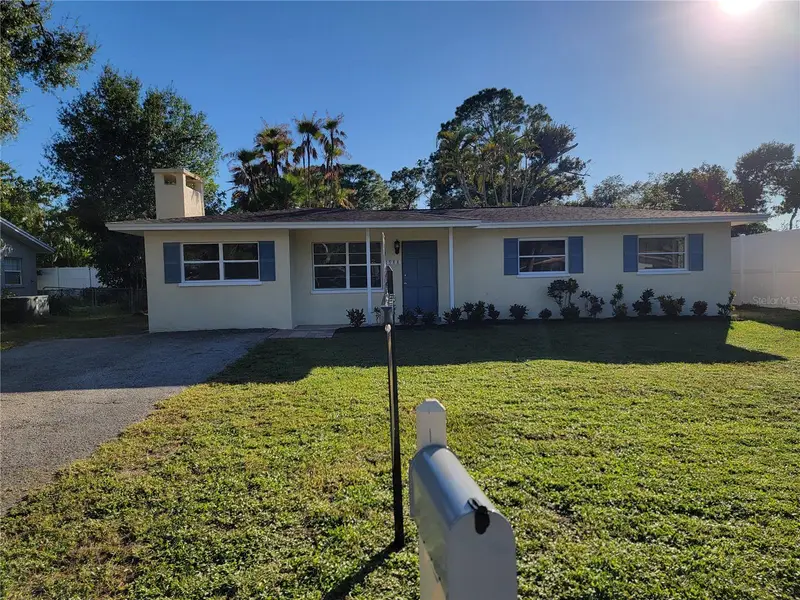 3988 Berkshire Dr, FL