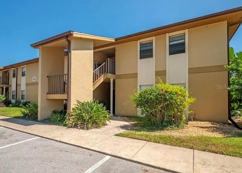 12261 Sailwinds Dr #204, FL
