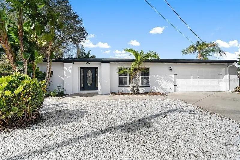 Largo pending