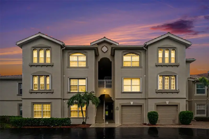 15585 Ocean Walk Cir #101, FL