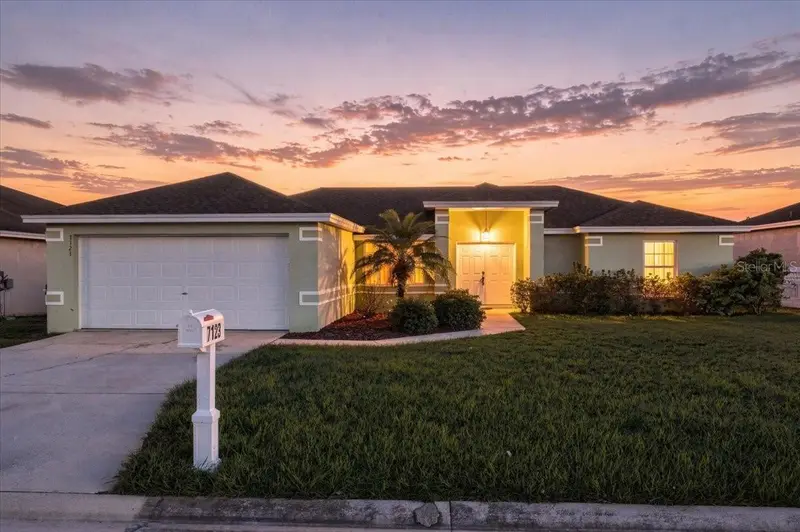 7123 Summit Dr, FL