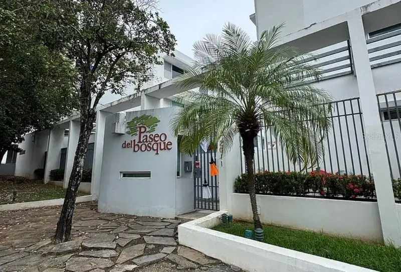 2011 Sagrado CorazóN #112, PR
