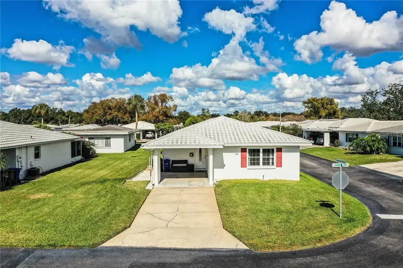 501 Cameo Dr, FL