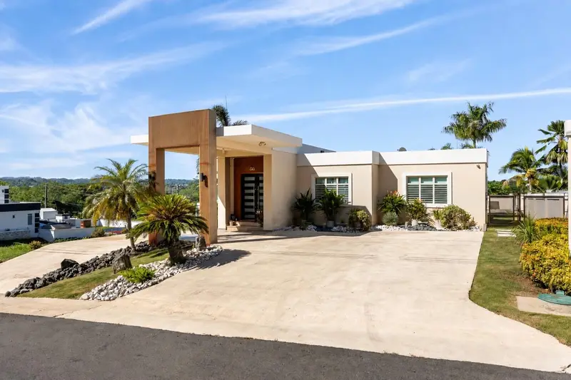 Carr 493 Royal View, Bo Corcovada, PR
