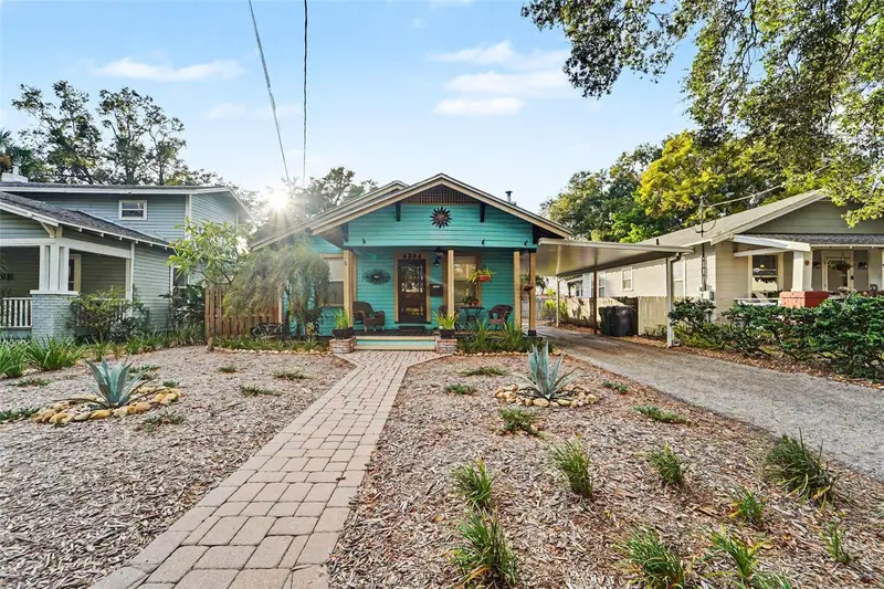 4304 N Marguerite St, FL