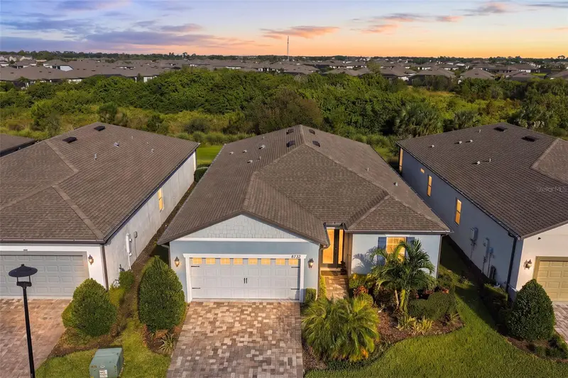 8732 Ocean Tides Cv, FL