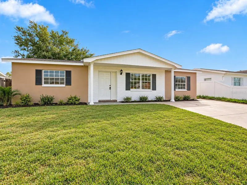 9236 Whitman Ln, FL
