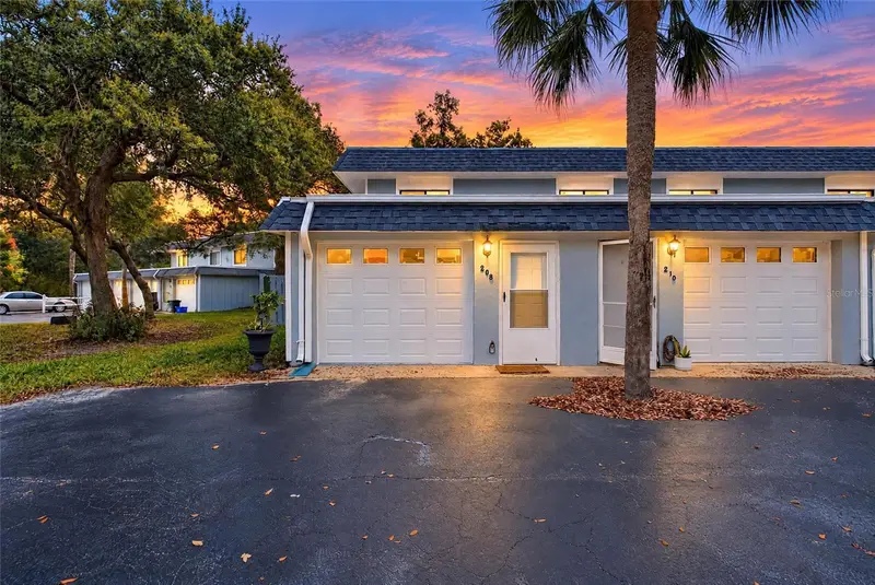208 Timberline Trl, FL