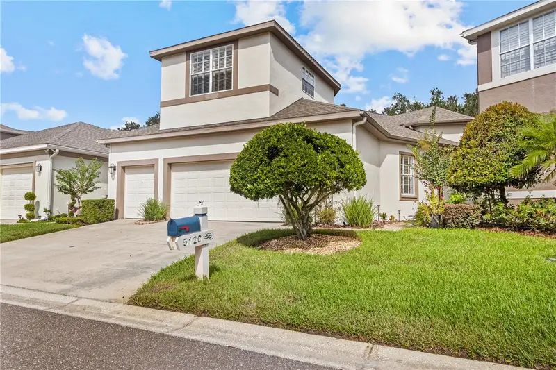 Valrico listing