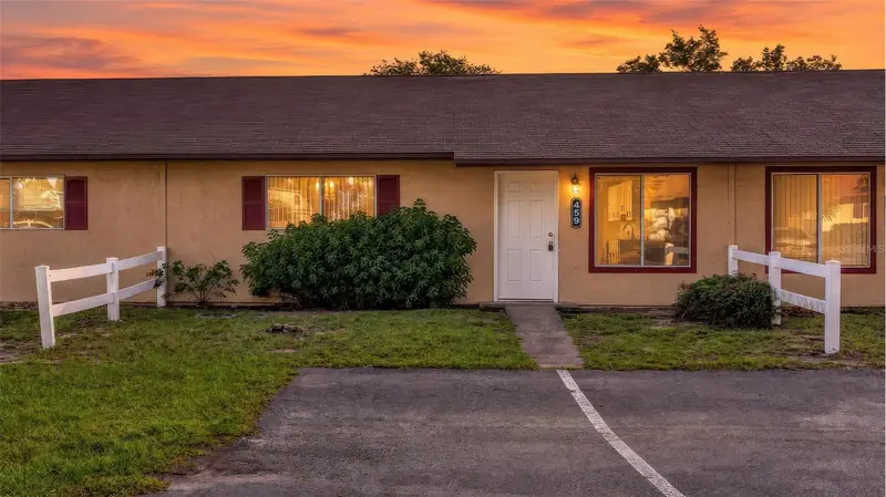 459 W Rosewood Ln, FL